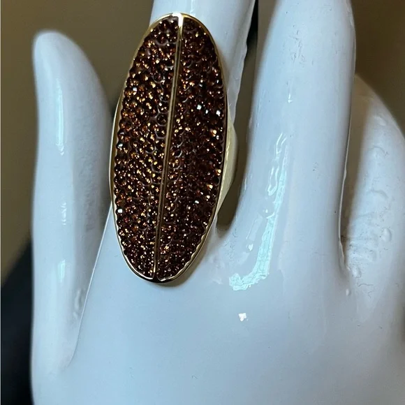 Henri Bendel Tribal Brown Crystal Ring - Picture 1 of 10